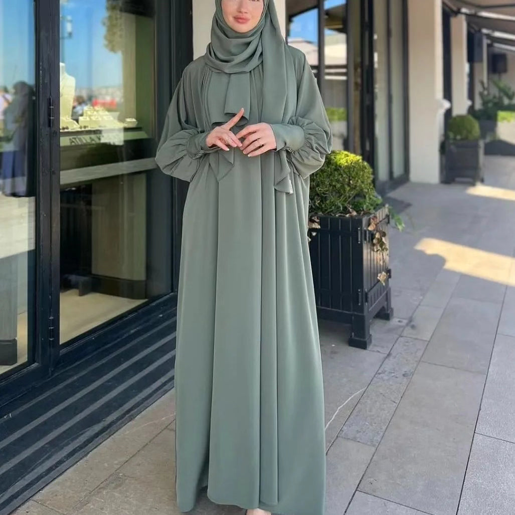 Stylish abaya new arrivals